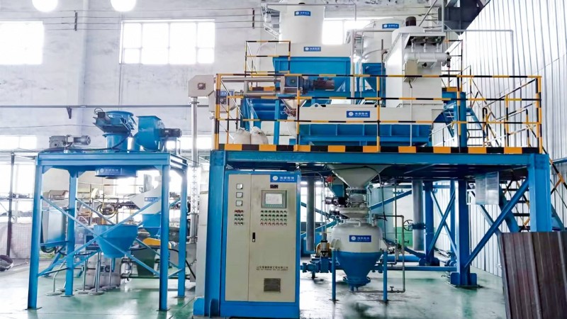 Какао-порошок транспортируется пневматическим способом