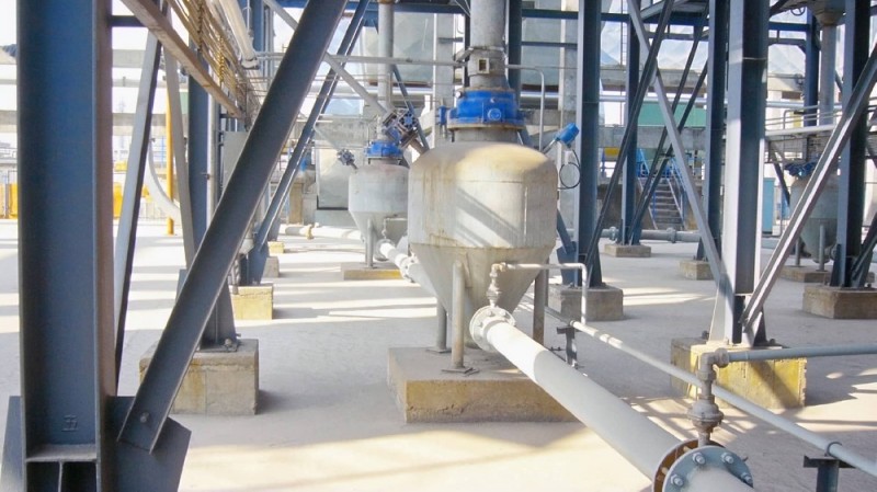 Пневматическое транспортное средство с оксидом цинка